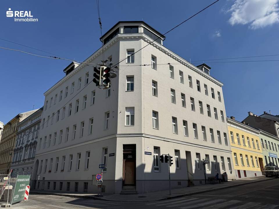 Neuwertige 1-Zimmer Wohnung mit Loggia