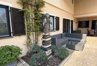 EINZIGARTIGES NATURPARADIES - GROSSZÜGIGER LANDSITZ WO PARKLANDSCHAFT AUF BLÜHENDE OBSTGÄRTEN TRIFFT