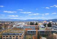 Stilvoll sanierte 4-Zimmer-Wohnung mit verglaster Loggia