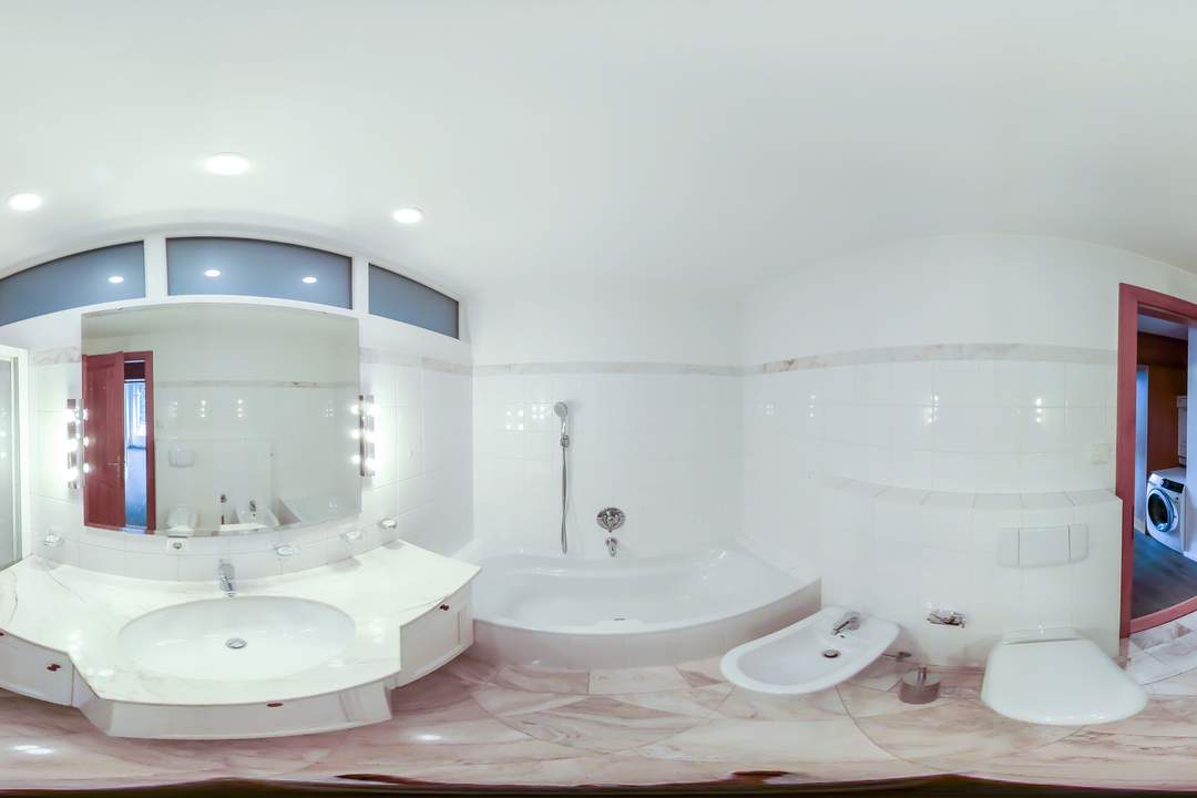 Am Wolfgangsee– lichtdurchflutete 2-Zimmer-Wohnung mit zwei Loggien