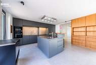 Luxuriöser DG-Wohntraum: 216 m², 3 Zimmer, Balkon &amp; 2 Terrassen
