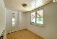 Ausbaufähiges Haus mit uneinsichtigem Garten