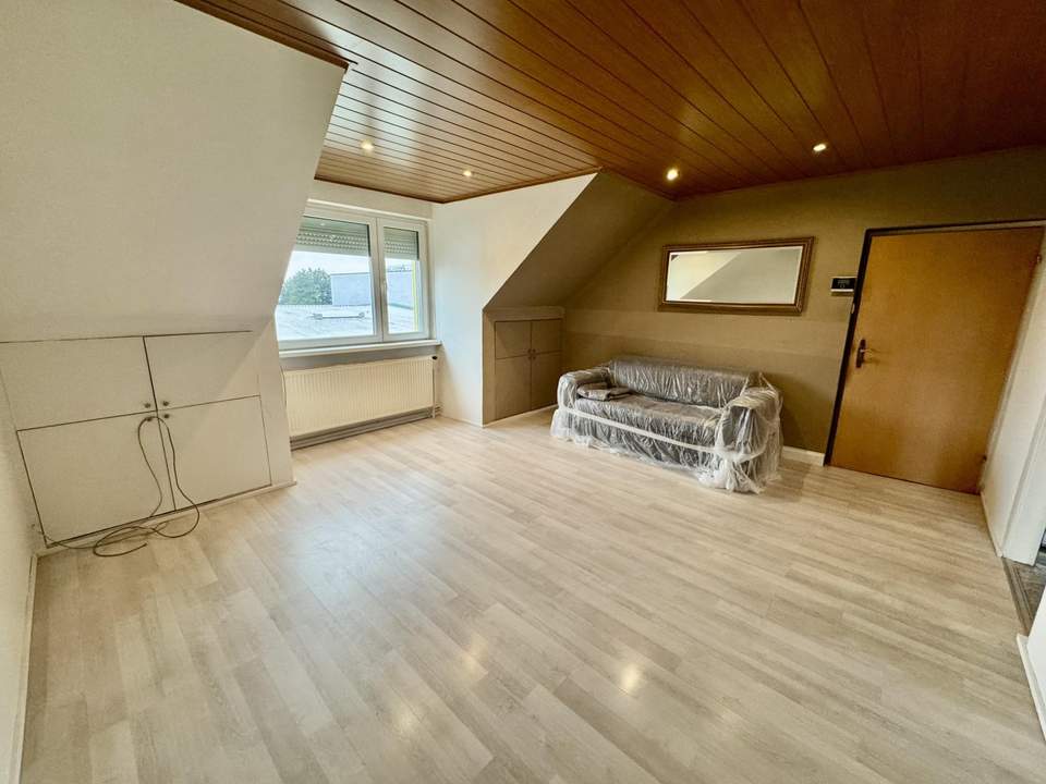 Ruhig, hell, sofort beziehbar