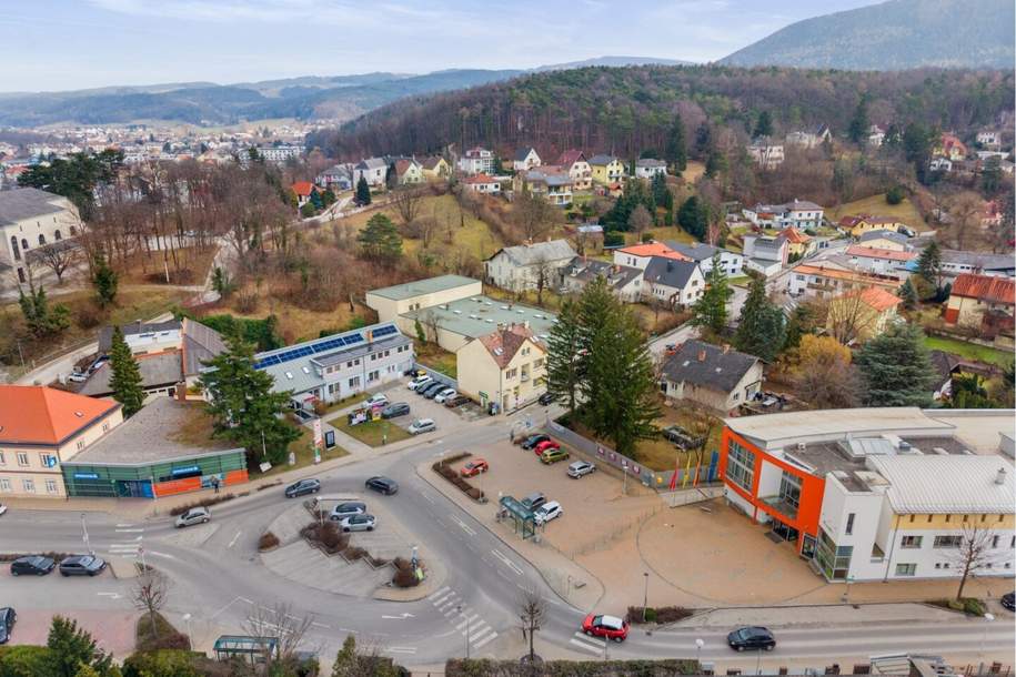 Wohnhaus mit drei Wohneinheiten!, Haus-kauf, 460.000,€, 2640 Neunkirchen