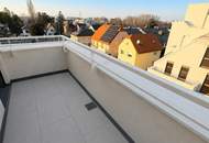 GENIAL - Lebens(t)raum Erfüller im Grünen! Klimaaktiv Bronze! Ab ins Dachgeschoss + 3 Zimmer + 2 Terrassen + Viel Lebensqualität! Wärmepumpe und Solaranlage + Naturnahe Gewässer ums Eck!