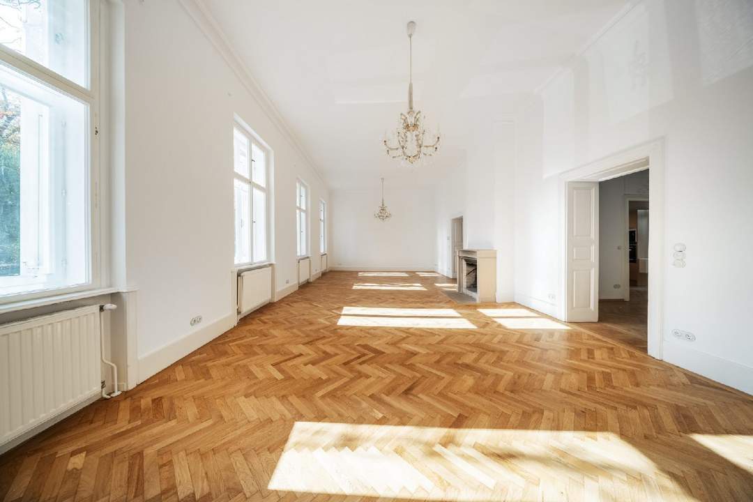 Charmante Villa mit Garten am Saarplatz