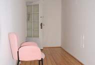 Sonnige 2 Zimmer-Wohnung - Ideal auch als Büro oder Praxis - Zentrumsnah!