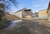 IMPOSANTER LANDSITZ FÜR HOHE ANSPRÜCHE! GROßZÜGIGE WOHN-UND NUTZFLÄCHEN SOWIE ÜBER 5000 m2 LAND