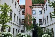 Miete mit Kaufoption: Rarität im Biedermeierhaus: Wohnen in einem wunderbar renovierten und denkmalgeschützten Kleinod