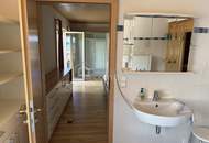 Wohnen mit Weitblick – gepflegtes Einfamilienhaus mit Wellnessbereich, Photovoltaik und 1.268 m² Grundstück