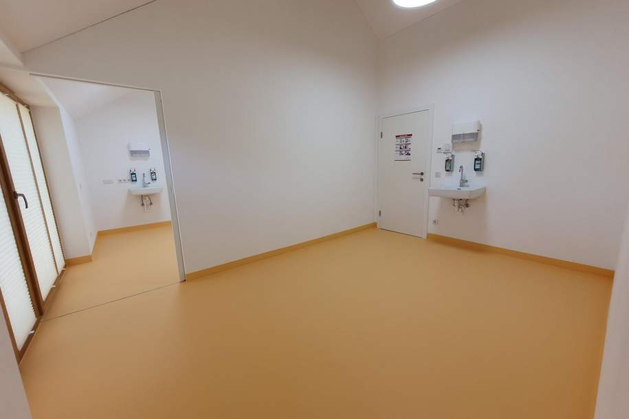 Praxisräume zur Vermietung im Haus Medicus in 4073 Wilhering - Reith Gesamtfläche, Gewerbeobjekt-miete, 1.975,00,€, 4073 Linz-Land