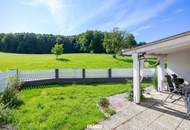 Familientraum am Haunsberg: Großzügige Eigentumswohnung mit Garten- & Balkonidylle