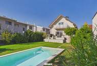 Einziehen & Wohlfühlen! Saniertes Einfamilienhaus mit Pool und Traumgarten