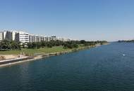 "Prime Location Near UNO-City: renovated apartment by Alte Donau"