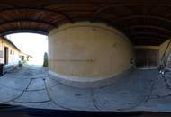 Charmanter Dreikant Hof mit Potenzial!