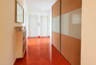 Gepflegte Familienwohnung mit Südloggia direkt bei U 1 Altes Landgut