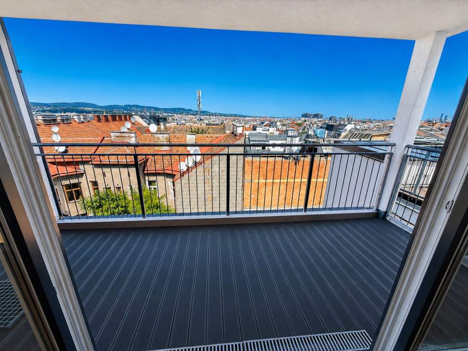 Penthouse über den Dächern Wiens – Maisonette mit Panoramablick in U-Bahn Nähe! Balkon und Terrasse!