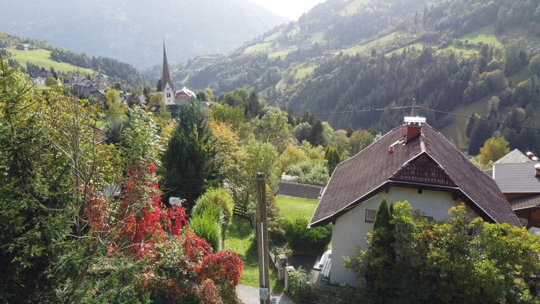 Freundliches Wohnhaus - in sonniger Aussichtslage