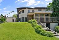 Villa zum Verlieben! Großzügiges Wohnerlebnis und architektonische Raffinesse