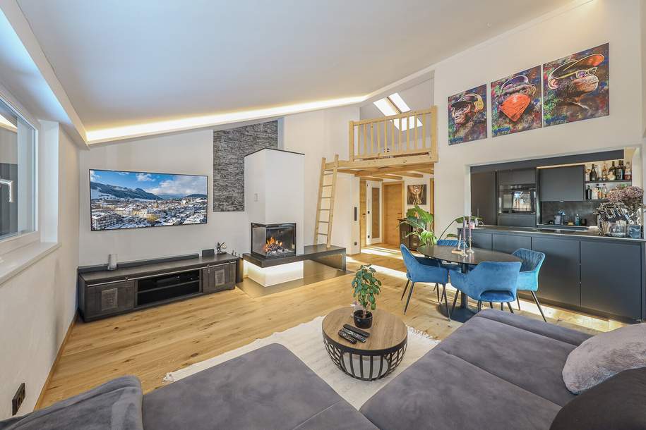Komplett sanierte Dachgeschosswohnung in zentrumsnaher Lage, Wohnung-kauf, 890.000,€, 6370 Kitzbühel