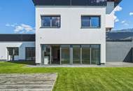 Wohnrarität in Mieming! Modernes Zweifamilienhaus mit Pool, Garten &amp; Panoramablick in Bestlage