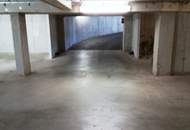 AKTION 1 MONAT MIETFREI - Garagenplatz Hintere Ortsstraße! - JETZT ZUSCHLAGEN