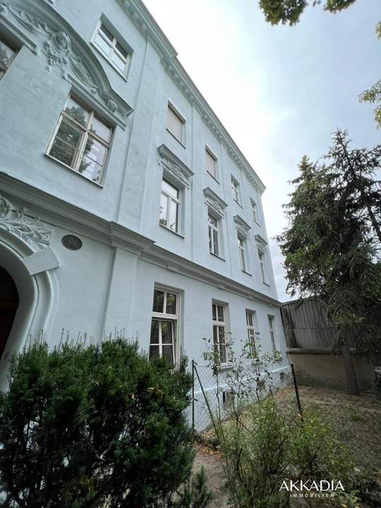 Kleinod mit Stadtgarten | 3 Zimmer & Balkon zum grünen Innenhof