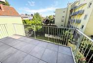 ZENTRALE LAGE - Helle 3-Zimmerwohnung mit Balkon!