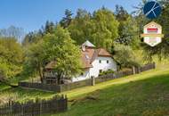 Einzellage: Idyllisches Landhaus mit ca. 9ha Wald und Teich