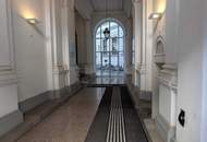 Löwelstraße: Klimatisierte Maisonette-Wohnung mit Dachterrasse in top Innenstadtlage - ab sofort!