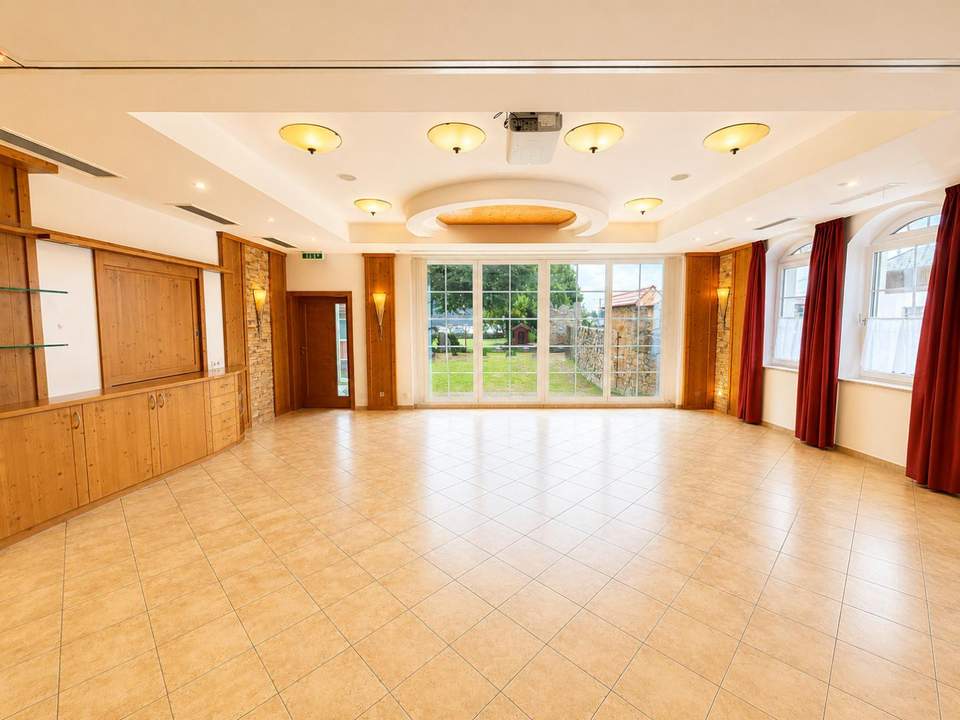 Großzügige Büro- bzw. Praxisfläche in Taufkirchen a. d. Pram
