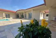 Ultimativer Luxus im Mediterranen Stil: Sensationeller Bungalow mit Pool in Exklusiver Ausstattung und Top Ruhelage, hier erfüllt sich Jeder Wohntraum