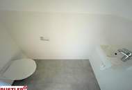 TOP-AUSSICHT | 2-Zimmer-Wohnung mit Balkon im 10. Stock