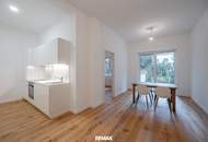 Sanierter Altbau mit modernem Neubau