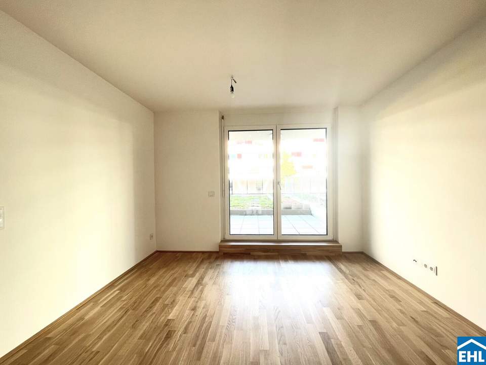 Smarte 2-Zimmerwohnung mit Freifläche direkt bei der U-Bahn!