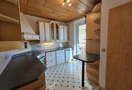 Helle 4-Zimmer-Eigentumswohnung mit Loggia, Tiefgaragenplatz und perfekter Infrastruktur