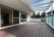 Traumhafte, lichtdurchflutete 3-Zimmer-Wohnung mit gigantischer Terrasse und Blick ins Grüne!