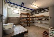 *** Charmantes teilsaniertes Landanwesen mit 10.978 m² Grund – Ruhe, Natur und vielseitige Nutzungsmöglichkeiten nur wenige Minuten zum grünen See ***