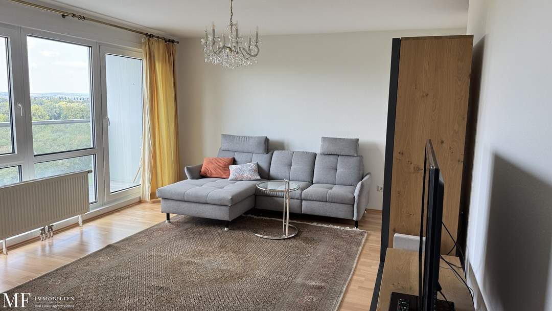 VIC möblierte 3 Zimmer Fernblick