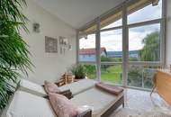 Viel Platz in beliebter Wohngegend, der Attersee nicht weit und riesiger Traumgarten!