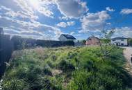 TRAUMGRUNDSTÜCK IN STRASSHOF - SONNIG, RUHIG, ZENTRAL