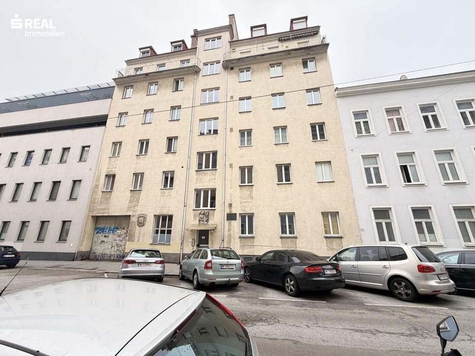 Hofruhelage - 2-Zimmer-Wohnung – Ideal für kreative Renovierer nur 180.000,- €