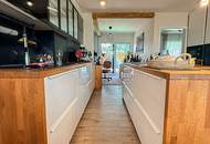 Modernes Holz-Bungalow mit Pool, Sauna & Südgarten | Wohnen wie im Urlaub in 1210 Wien