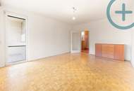 Helle 2-Zimmer-Wohnung mit Loggia und Potenzial