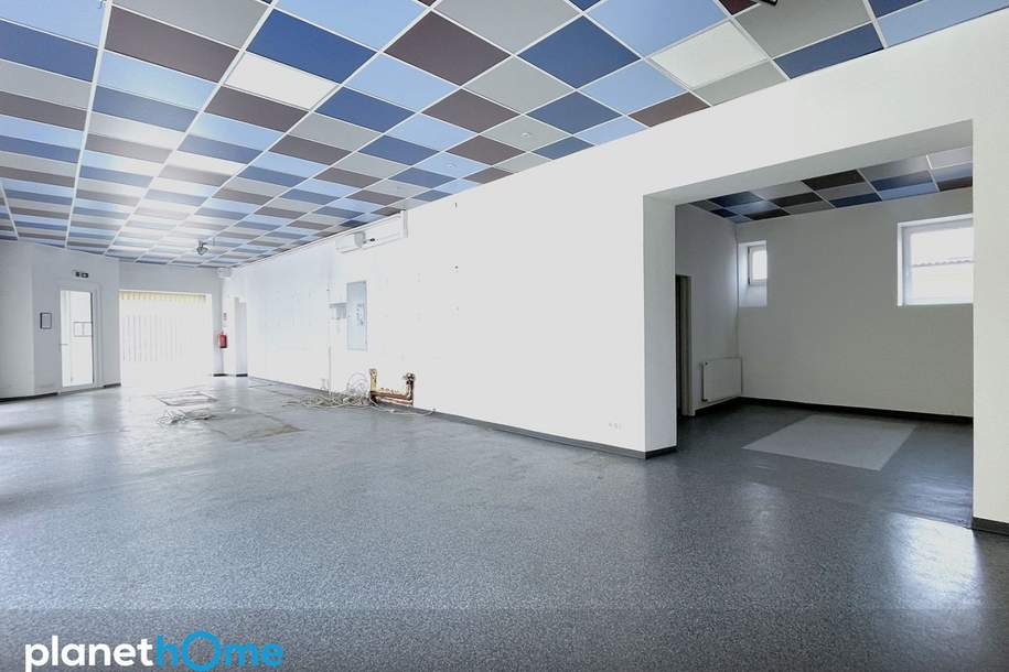 Helles Geschäftslokal (ca. 111 m²) im Zentrum von Oberwart, Gewerbeobjekt-miete, 2.052,96,€, 7400 Oberwart