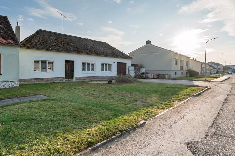 Weinviertler Bauernhaus in Ruhelage – rund 1.900 m² Grundstück mit viel Gestaltungsspielraum, Haus-kauf, 279.999,€, 2153 Mistelbach