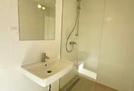 ERSTBEZUG, AUGARTEN-NÄHE, klimatisiertes 44 m2 Dachgeschoss, 2 Zimmer, Komplettküche, Duschbad, Parketten, Brigittenauer Lände