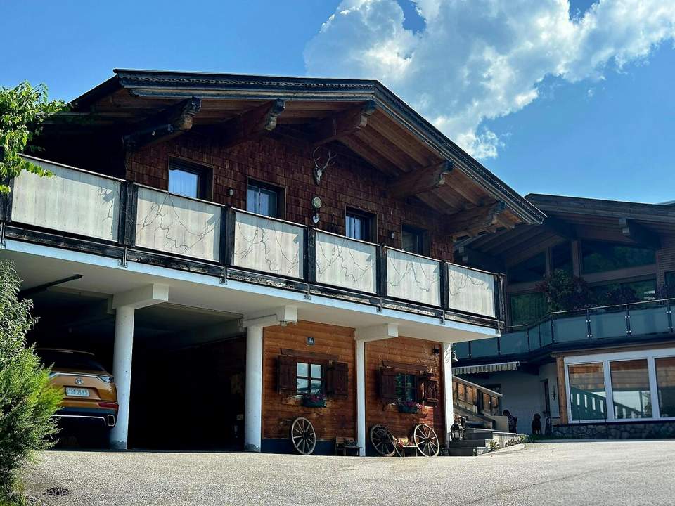 Gemütliches kleines Wohnhaus / Chalet im Tiroler Stil in schöner Aussichtslage- Kirchdorf - St. Johann - Kitzbühel