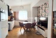 Im Pool planschen und entspannen - wunderschönes Haus in Alland