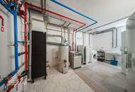 Beeindruckende Villa mit gepflegtem Garten und Pool als Investment
